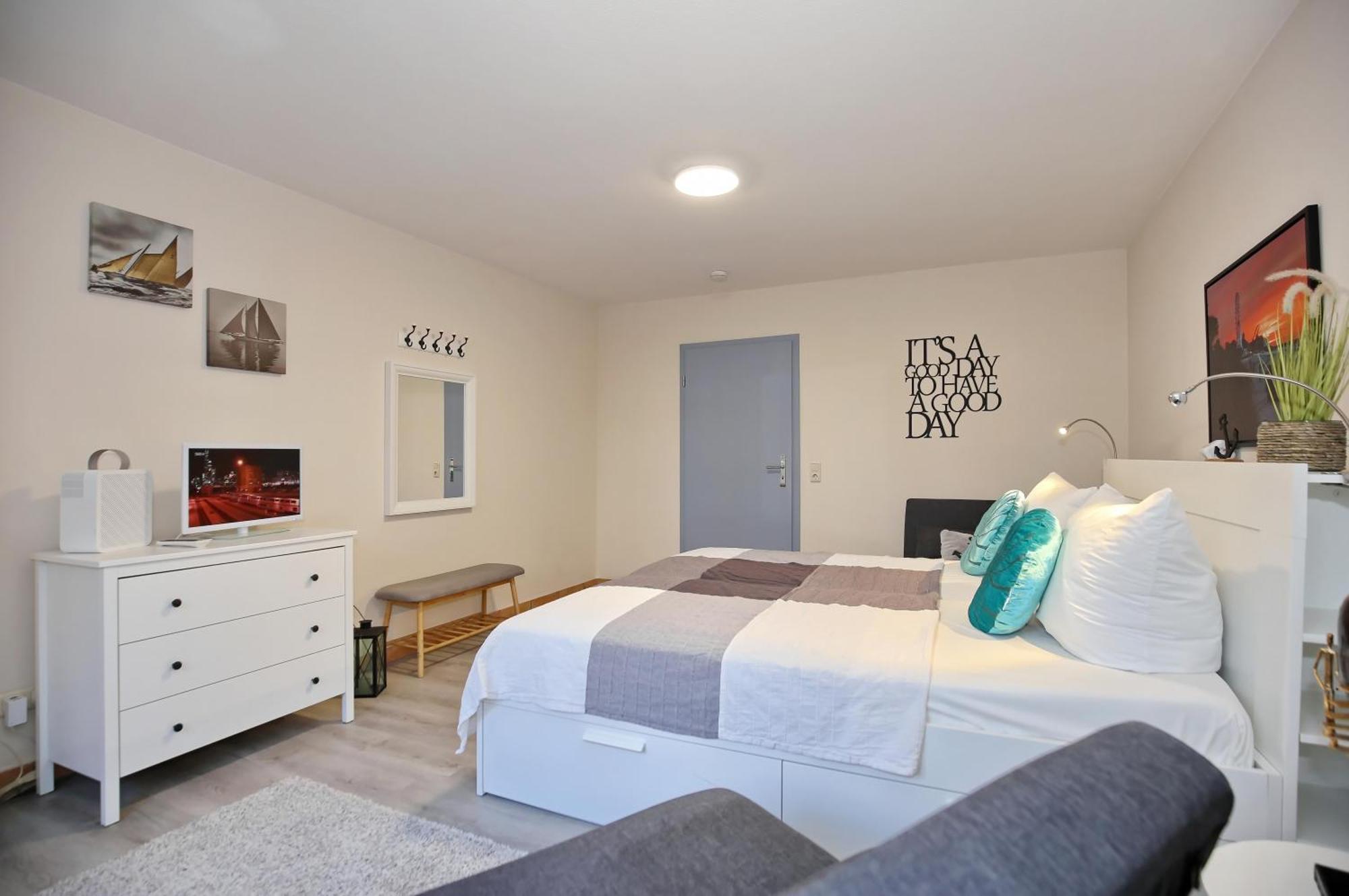 Apartment La 03